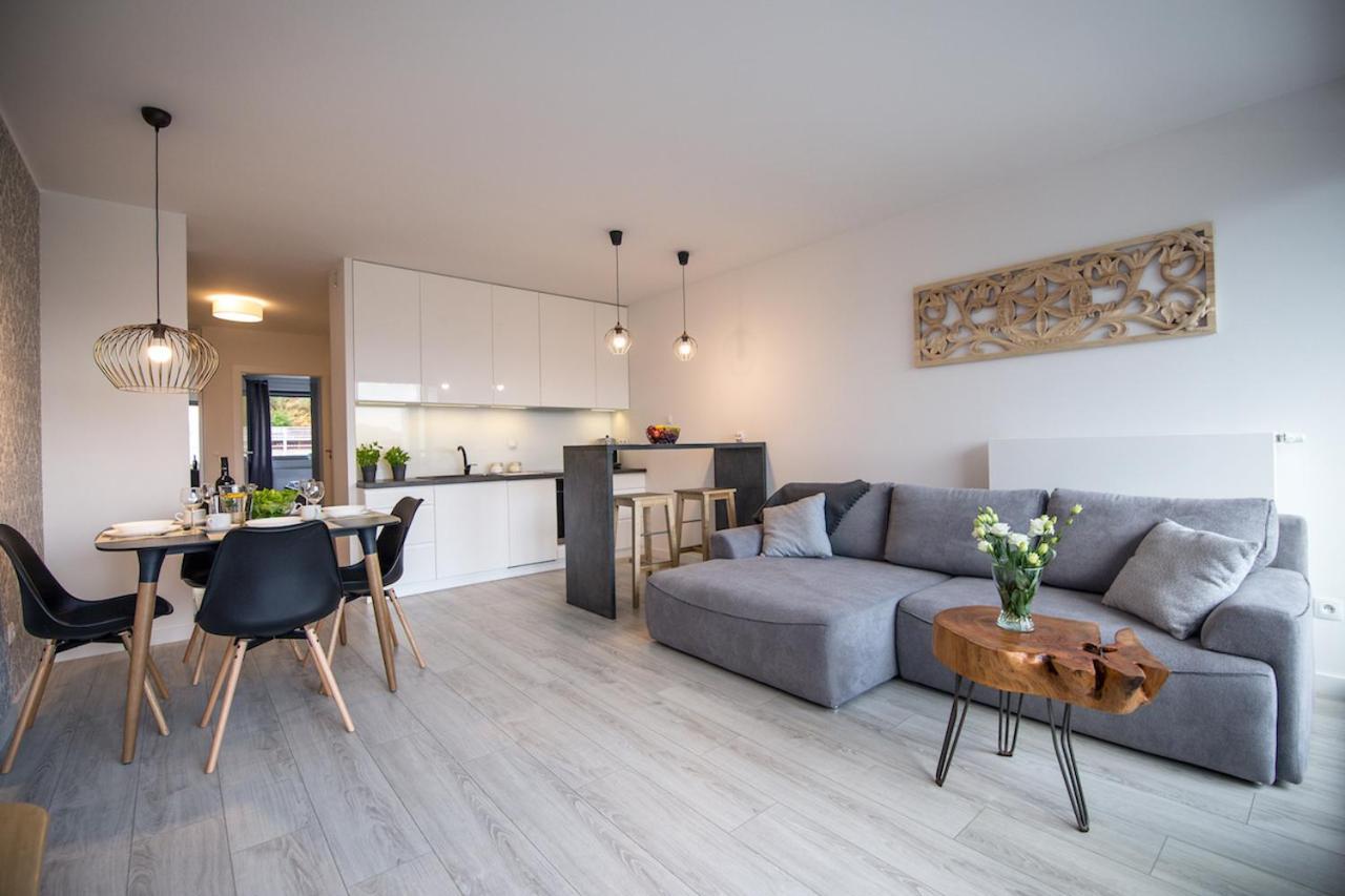 Apartview Premium By Rent Like Home 비스와 외부 사진